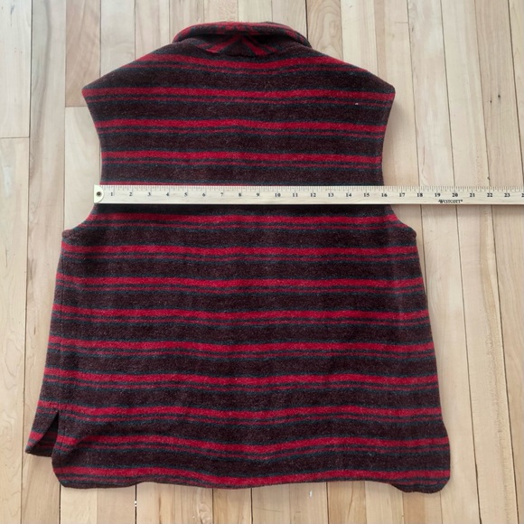 Hand Embroidered Paisley Leaf on Pre-loved Striped Sleeveless Vest - Sz S - Picture 5 of 6